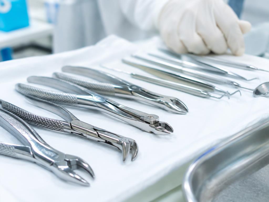 Extracción dental en Fumero Dental Center, Escazú